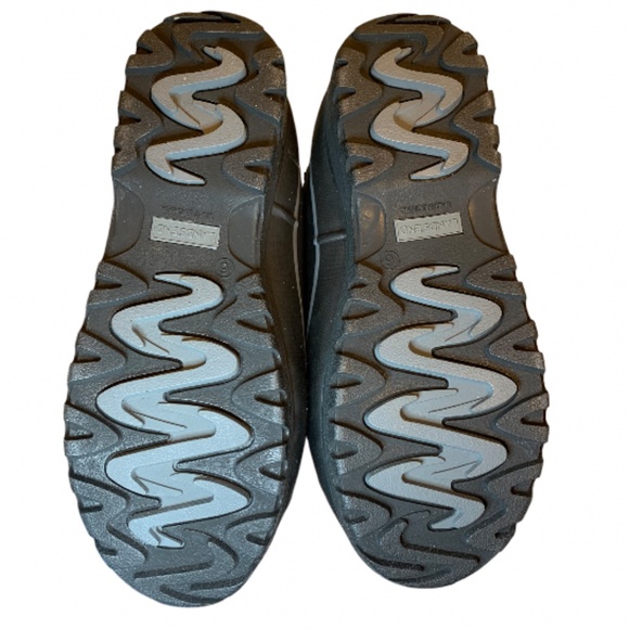 LANDSEND Black Hillary Snow Boots Rugged Warm Winter Faux Fur Trimmed Side Zip - Picture 2 of 6